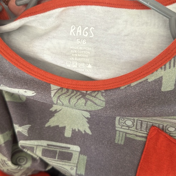 PLAY condition Rags to Raches Pacific Northwest Long Sleeve Pocket Romper 5/6 - Picture 9 of 11